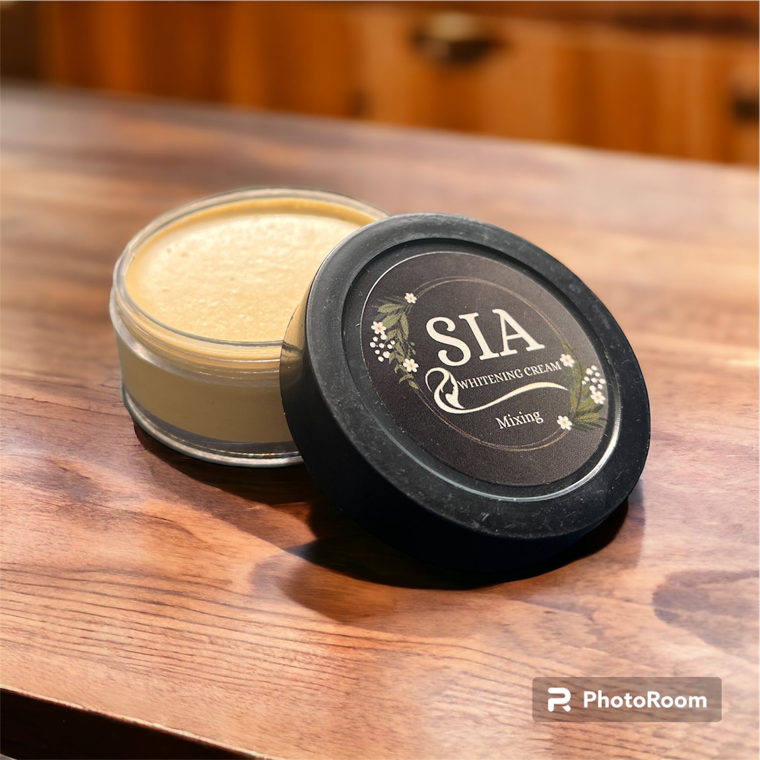 Sia Whitening Collection